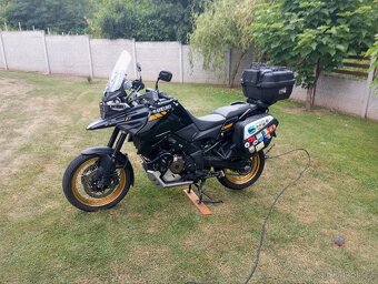 Suzuki V strom 1050XT - 3
