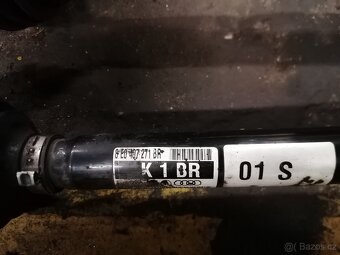 AUDI A4 B7 - POLOOSY - 3