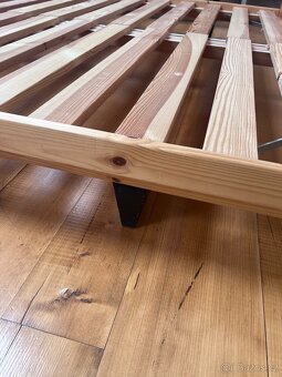Postel 140x200 borovice - 3