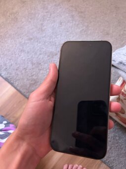iPhone 16 pro Max pouštní Titan - 3