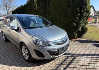 Opel Corsa 1,4i /64kw klima serviska benzín - 3
