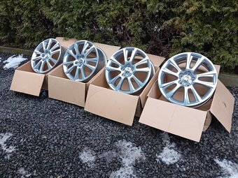 Zenith r18 /Chrom/ Škoda Octavia 2 rs - 3