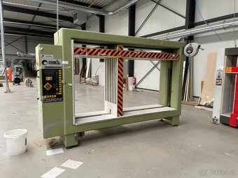 Korpusový lis Comil Cosmo NK1 - 3