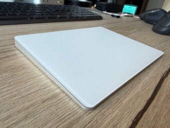 Apple Magic Trackpad – Lightning verze, perfektní stav - 3