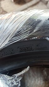 NOVÉ ZIMNÍ pneu škoda kodiaq 235/55R18 100T - 3