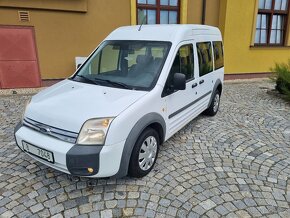 Ford Tourneo Connect, 1.MAJ. SER.KNIHA, 8 MÍST - 3