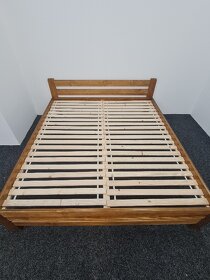 Prodám nové zvýšené postele s roštem 180x200cm v moření dubu - 3