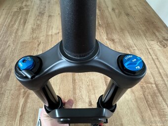 Fox Float 34 Rhythm 29" 130 mm remote - Nova - 3