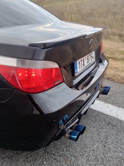 Bmw e60 545i v8 245kw NA OPRAVU - 3