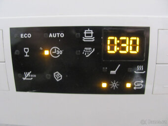 ÚZKÁ MYČKA NÁDOBÍ ELECTROLUX - 45cm - A++ - 3