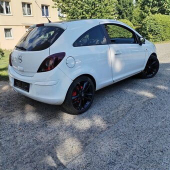 Opel Corsa 1.4 benzín tvin-sport Nová STK - 3