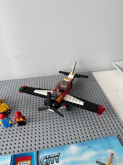 lego city 60019 - 3