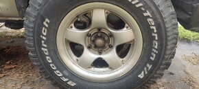 offroad alu disky 16" rozteč 6x139,7 s pneu BF Goodrich all - 3
