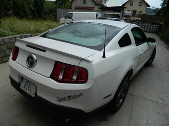 ford mustang rv.2010 - 3