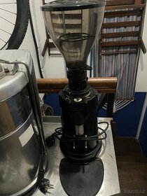 Prodám profi kávovar La Spaziale jednopáka - 3