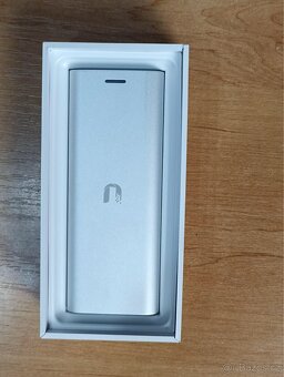 Ubiquiti CloudKey 2 - 3