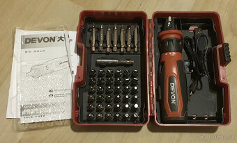 Elektrikářský kapesní aku šroubovák se světlem a indikací - 3