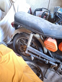 Jawa 50/23 mustang - 3