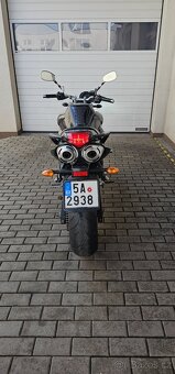 Yamaha fz6 - 3