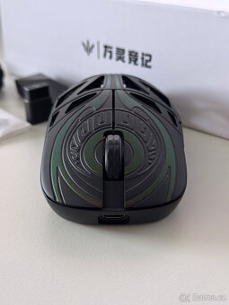 WLMouse Strider [Open Box/Black/Omron/8K] - 3