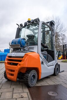 Vysokozdvižný vozík Still RX 70-25T (VV0194) - 3