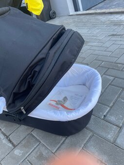 Kočárek Britax B Motion 4plus - trojkombince + další přísl. - 3
