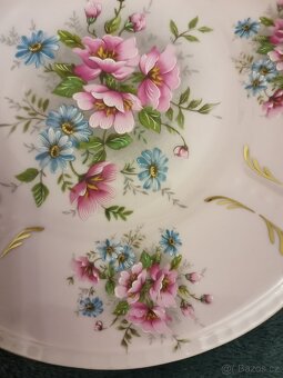 Růžový porcelánový talířek - 3