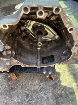 Převodovka LLR / 2.0 Tdi 6 kvalt - Audi A4 , A5 , A6 , Q5 - 3