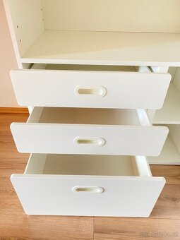 Přebalovací pult IKEA - 3