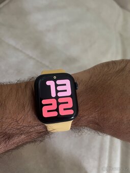 Apple Watch 8 - 3