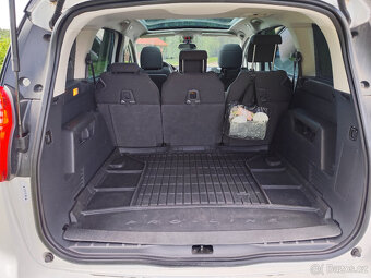Prodám Peugeot 5008, 2.0 HDI, 110 kW, reg. 12/2016 - 3