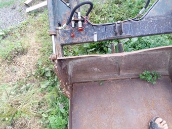 zetor 5245 s čelním nakladačem cabrio s SPZ - 3