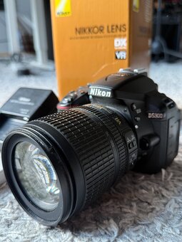 Nikon D5300 + Nikkor 18-105mm AF-S DX f/3.5-5.6G ED VR - 3