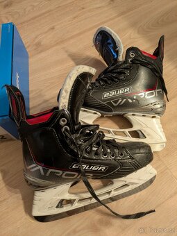 Hokejové brusle Bauer 3x velikost 8.0 - 3