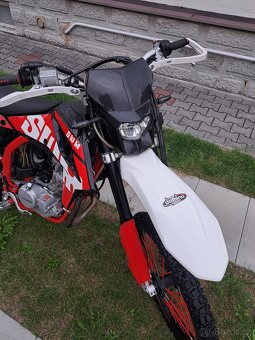 SWM RS 125 R - 3