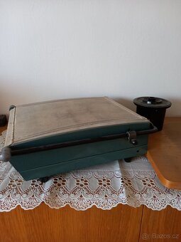 Zvětšovací přístroj na fotky - 3