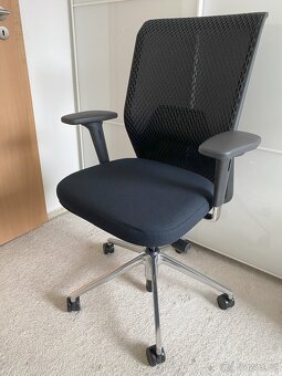 Kancelářská židle - Vitra ID Mesh diamond PC 30000,- NOVÁ - 3