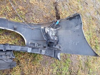 Nárazník Peugeot 407 (2004–2011) - 3