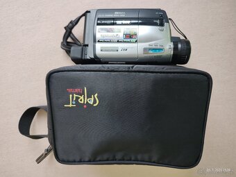 videokamera Panasonic NV-RS7 - 3