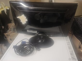 Monitor LG FLATRON W2261VP-PF - 3