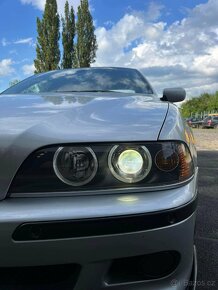 Náhradní díly BMW E39 3.0D titansilver - 3