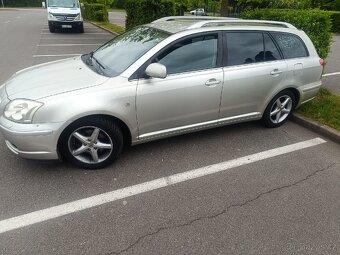 Toyota Avensis combi 2.2 D-4D 110kw - 3