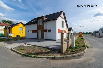 Prodej, Rodinné domy, 130 m2 - Žalhostice, ev.č. 01090 - 3