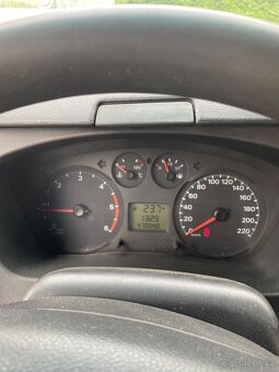 Ford Transit 9 míst - 3