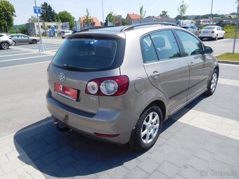 Volkswagen Golf Plus 1.6 TDi, 66 kW, Klimatizace - 3