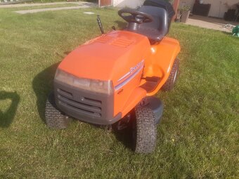 Zahradní traktor, Husqvarna LT 135 - 3