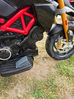 Dětská elektrická motorka Aprilia - 3