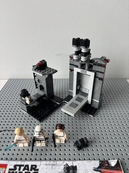 Lego Star Wars 75229 - 3
