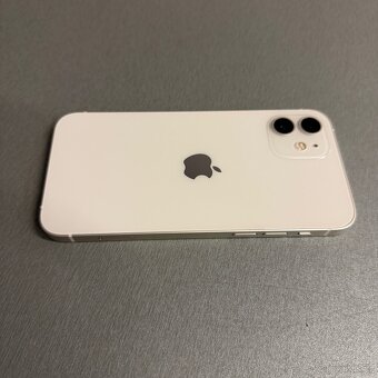 iPhone 12 64GB bílý, 100% baterie, pěkný stav, rok záruka - 3