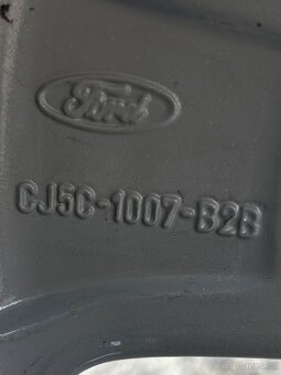 Ford Kuga ,235/55/17 zimní sada - 3